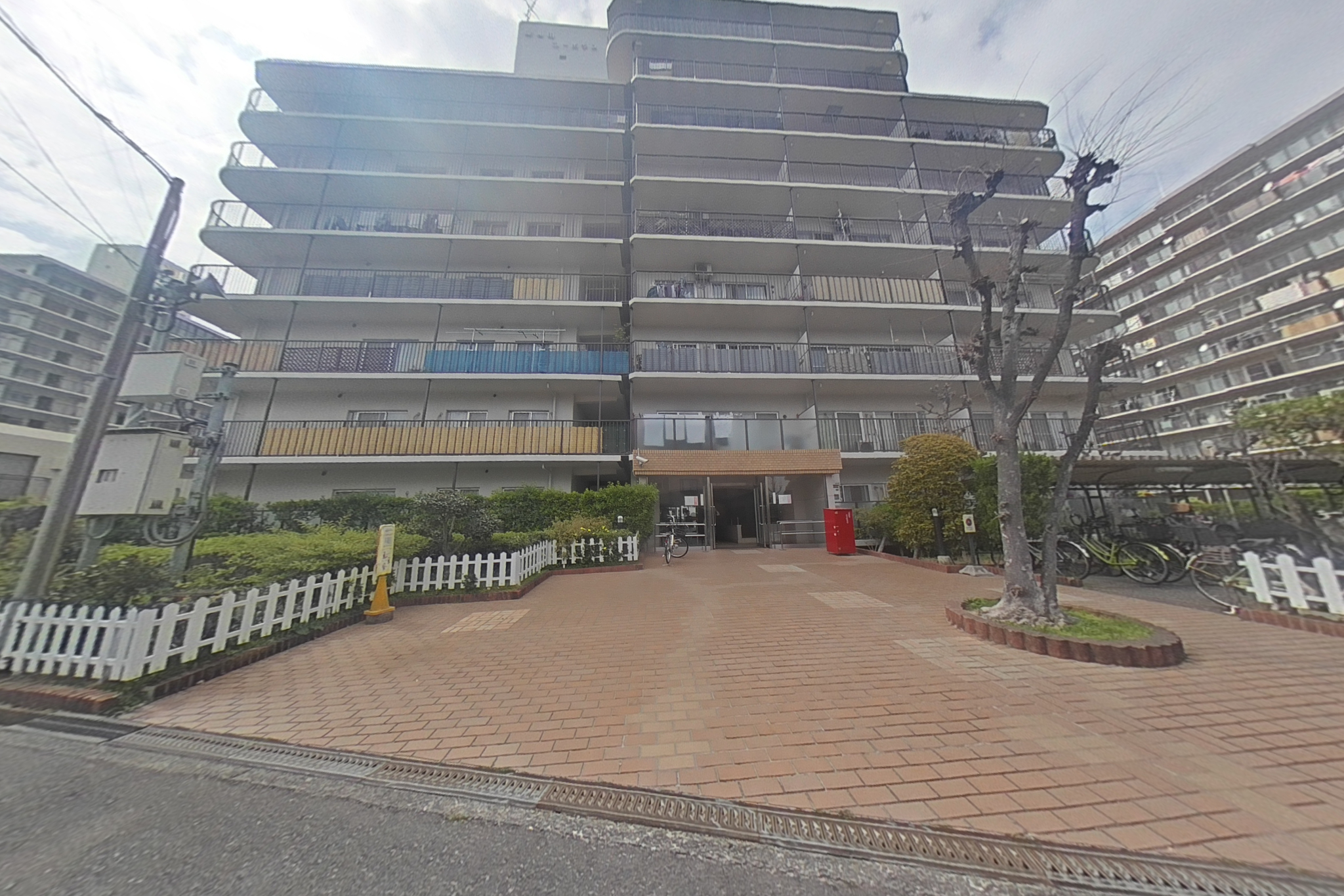 岸和田コーポラス2号棟_外観